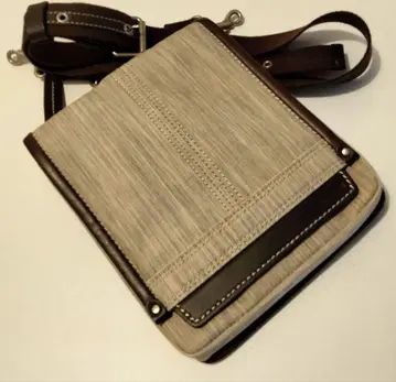 미사용 다케오 키쿠치 숄더백 베이지