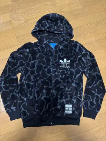 adidas originals 카모 무늬 플리스 후드티
