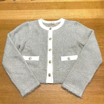 [ 미사용급 컨디션 최상 ] 아푸와이저 리셰 키라후와 금장 버튼 가디건