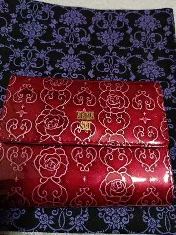 정가 23100엔 새상품 안나수이 로즈 하트 접이식 지갑 복조리 포함