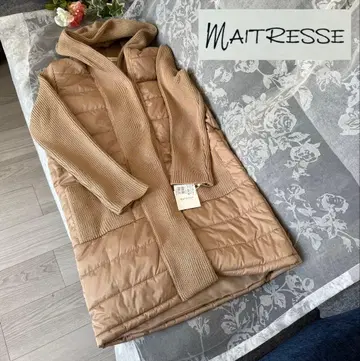 택 포함 새상품, MAITRESSE (메틀리제) 충전솜 코트 점퍼