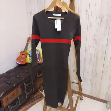 택 포함 미사용 새상품 d.i.a. 다크 그레이 긴팔 니트 원피스