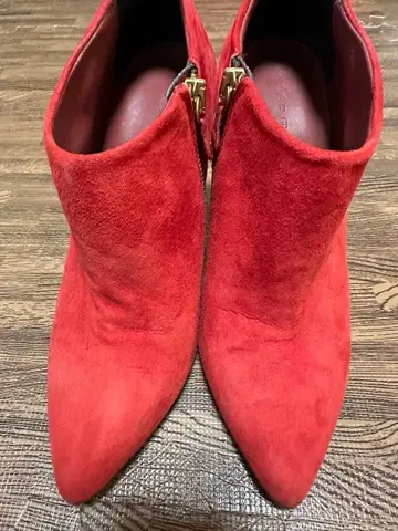 그레이스 콘티넨탈 빨간색 스웨이드 스틸레토 부티