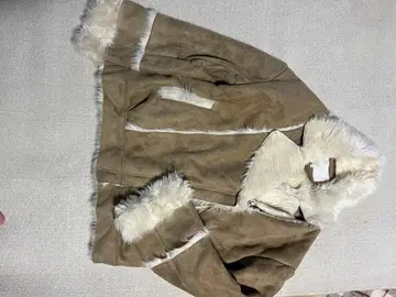 [새상품급] 리즈리사 페이크 무스탕 자켓 집업 안감 퍼