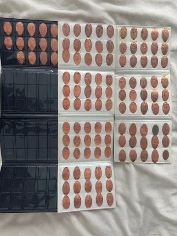 [ 도쿄 디즈니 리조트 ] 수베니어 메달 120개 3권 세트