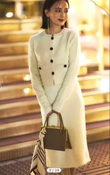 아뉴앙스 아이보리 니트 셋업