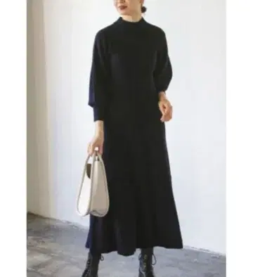 노블 Noble 퍼프 슬리브 니트 원피스