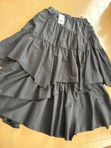 LOWRYSFARM 스커트