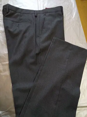 BOSS 그레이 슬랙스 남성용 L 사이즈