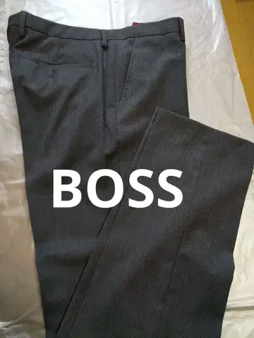 BOSS 보스 그레이 슬랙스 남성용 L 사이즈