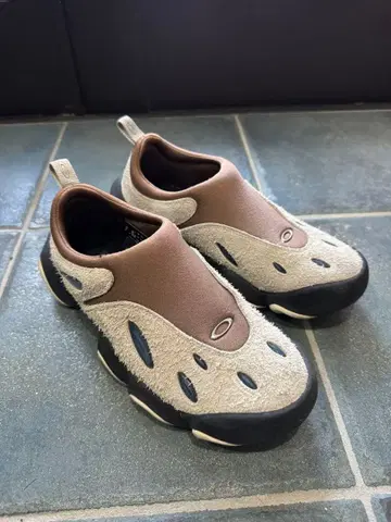 Oakley factory project 스니커즈 슬립온