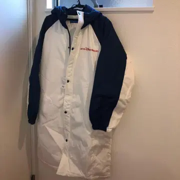 디즈니 리조트 벤치 코트 M 사이즈