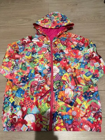 마스다 세바스찬 x 토이 스토리 콜라보 리버서블 후드티