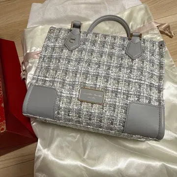 [Holiday Collection] 팬시 트위드 스퀘어 핸드백