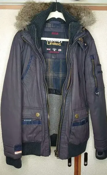 Superdry 극도 건조 겨울용 점퍼