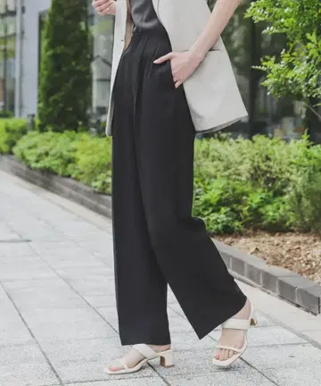 7 블랙 와이드 팬츠 센터 크리즈