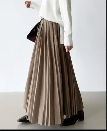 COCOMOMO 베이지 플리츠 롱 스커트