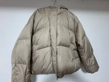 NATURAL BEAUTY BASIC 숏 후드 다운