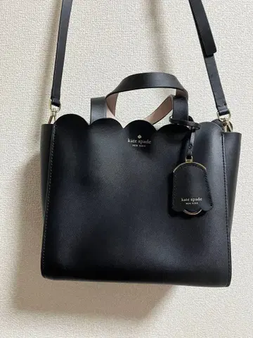컨디션 최상 ] 케이트 스페이드 블랙 숄더백 토트백 2way 스캘럽