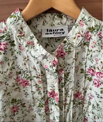 리버티 블라우스 로라 애슐리 꽃무늬 원피스