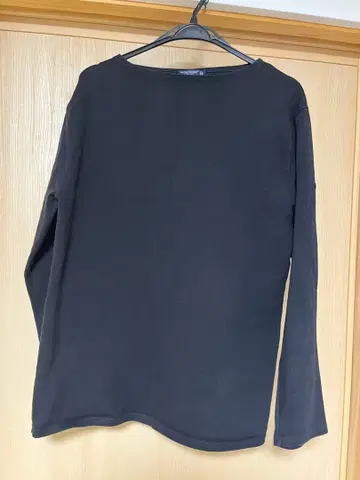 세인트 제임스 롱 T 블랙