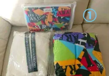 This is 아라시 라이브 굿즈 4점