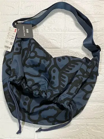 새상품 유니클로 마리메꼬 드로우 스트링 백