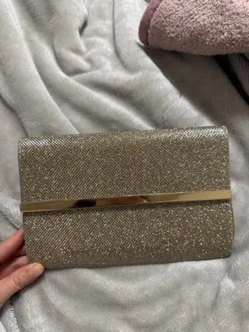 BARE MINERALS 골드 글리터 클러치백