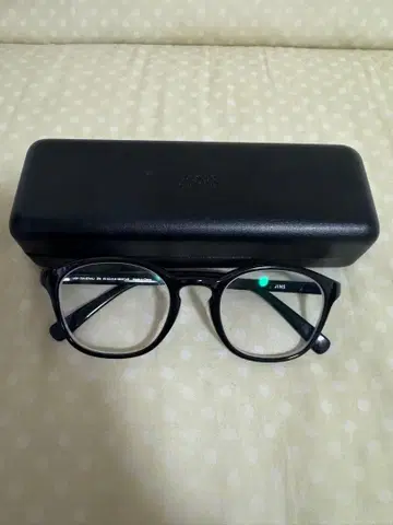 JINS 안경 도수 있음