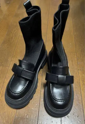 OLIVE des OLIVE 리브 니트 리본 로퍼 숏부츠