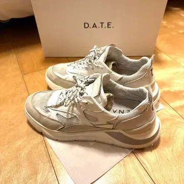 D.A.T.E. 데이트 FUGA 스니커즈 38 사이즈