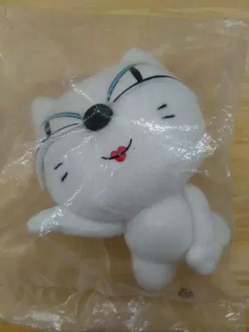 화이트 고양이 봉제 인형