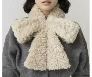 [ 미사용 새상품 ] Casselini 캐세리니 리본 티펫 머플러