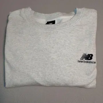 New Balance 트레이닝복 그레이