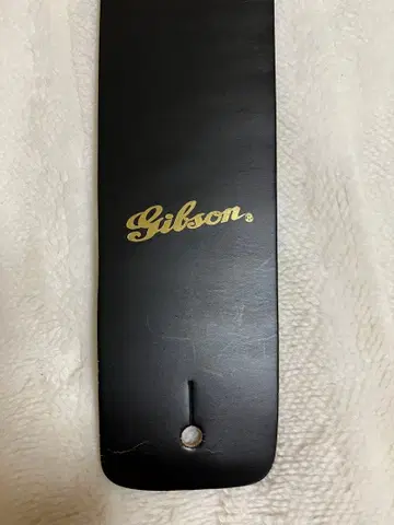 Gibson 블랙 가죽 스트랩