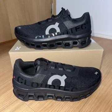 ON RUNNING Cloudmonster