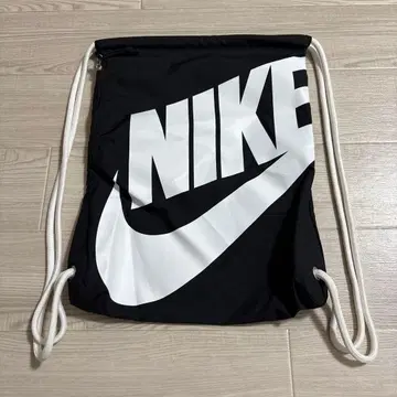 [ 미사용 새상품 ] NIKE 냅색 짐색 블랙/화이트