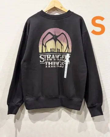 GU 기묘한 이야기 헤비 웨이트 맨투맨 L 사이즈 미지의 세계 지유