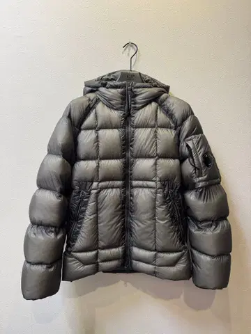 C.P. COMPANY D.D. SHELL 다운 자켓