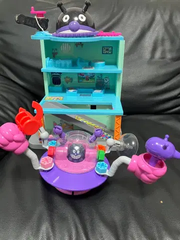 세균맨 UFO + 세균맨 성 하우스 세트