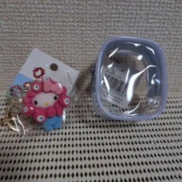 간사이 만박 미야쿠미야쿠 변신 산리오 키링 헬로키티 파스텔