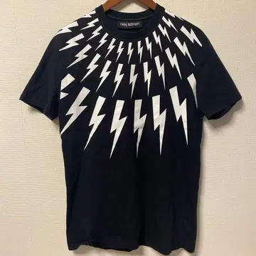 닐바렛 번개 T셔츠