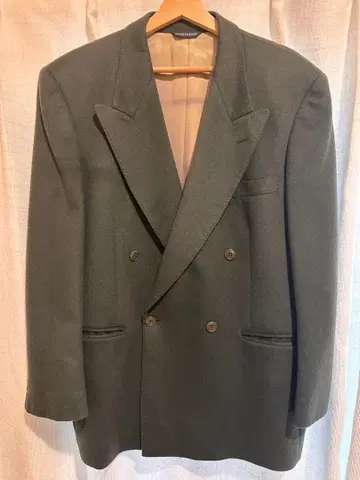 다크 그린 더블 브레스트 자켓