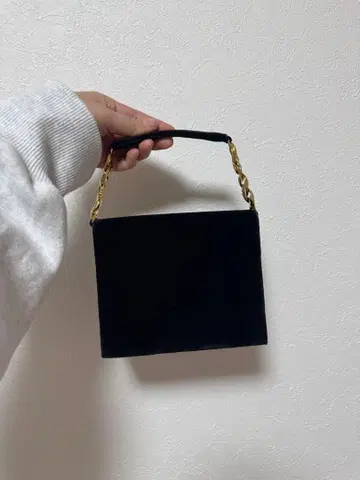 LUCCI 블랙 벨벳 파티 백