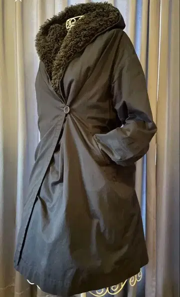 캐서린 하네 38 머플러 필요 없는 코트 3웨이 다크 네이비 블랙