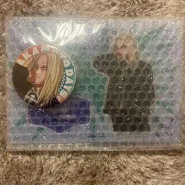 SAKAMOTO DAYS 카가미네 점프 GIGA 아크릴 스탠드&캔뱃지