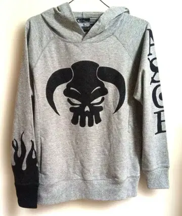 [ ONE PIECE ] 그레이 스컬 디자인 후드티