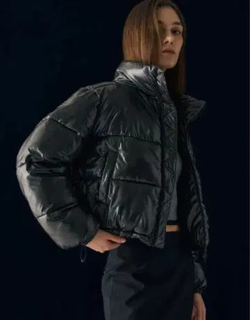 MUSINSA GENERAL IDEA 쇼트 기장 다운 자켓