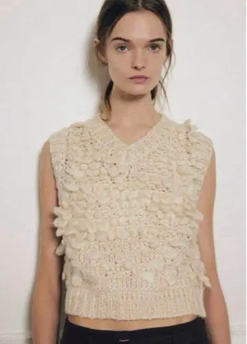 ZARA 구조 니트 베스트