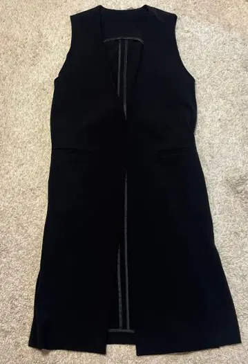 미라 오웬 롱베스트 블랙 새상품급